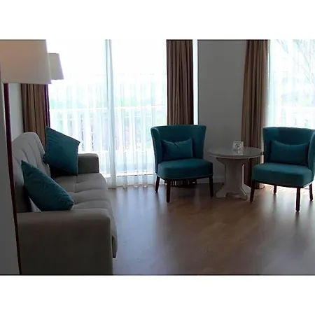 Denizkizi Hotel 4*